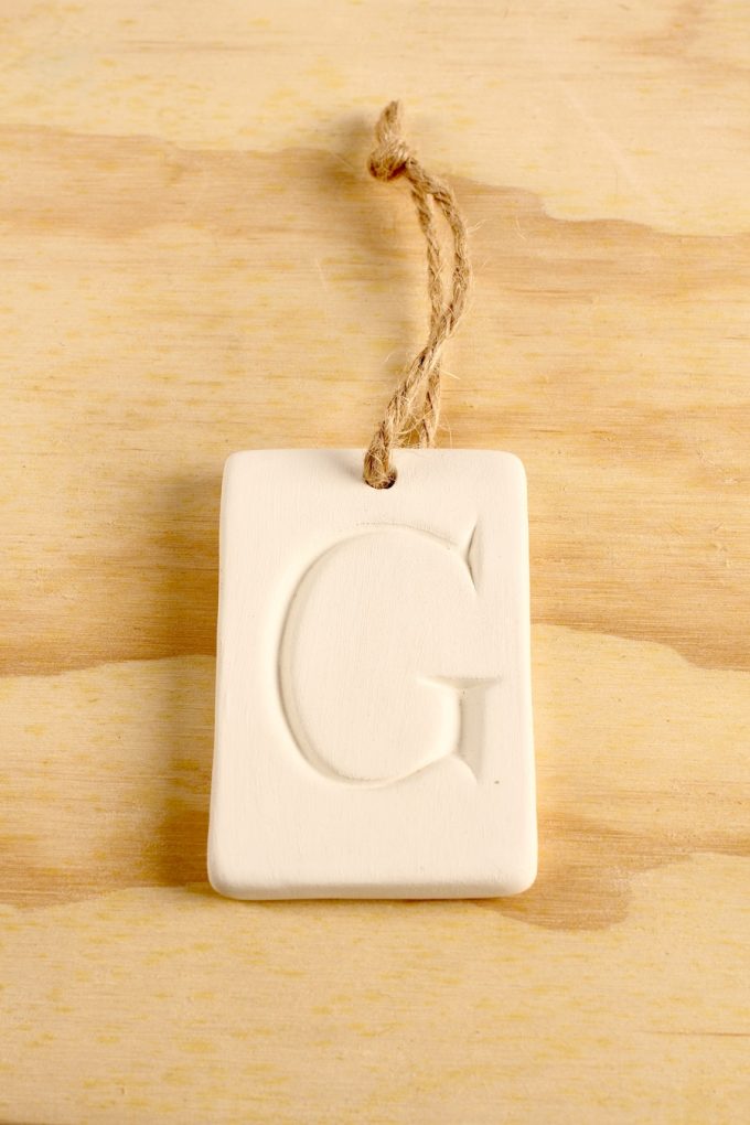 lettera G in gesso - immagine 3