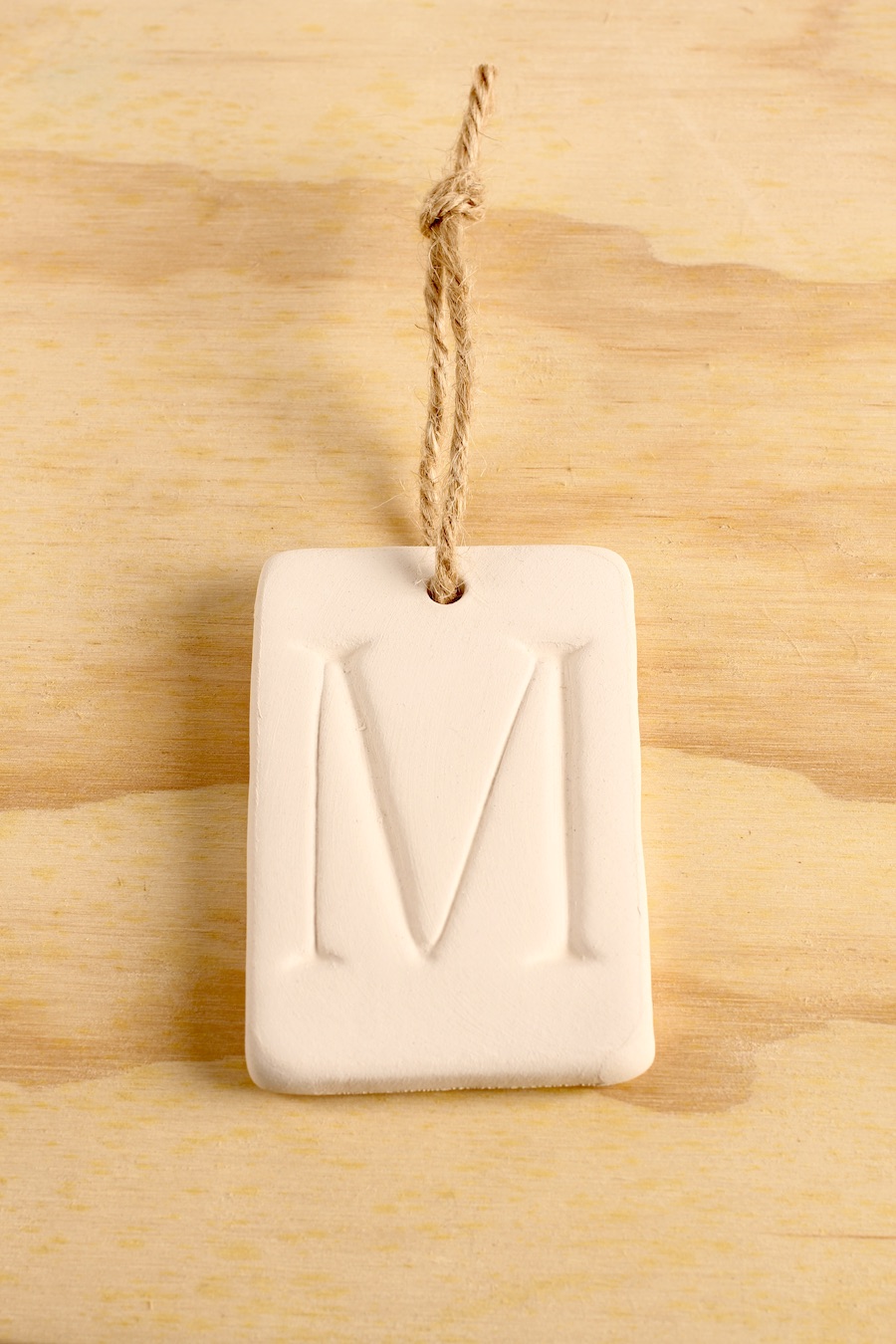lettera in gesso profumata lorenzo dante ferro design Morris Marigo