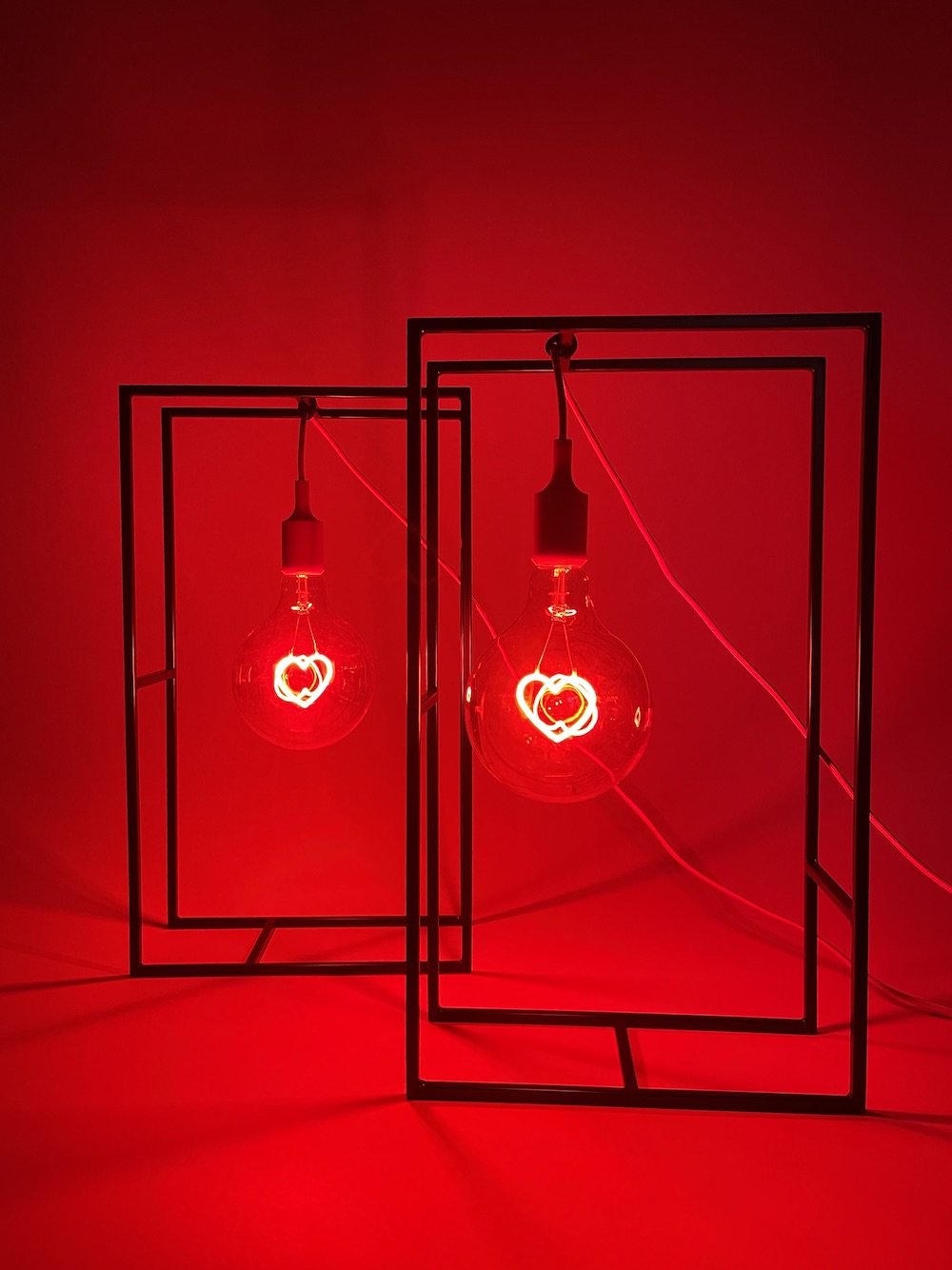 lampada love vintage bulb heart con struttura in metallo nera 35x60x15 - immagine 12